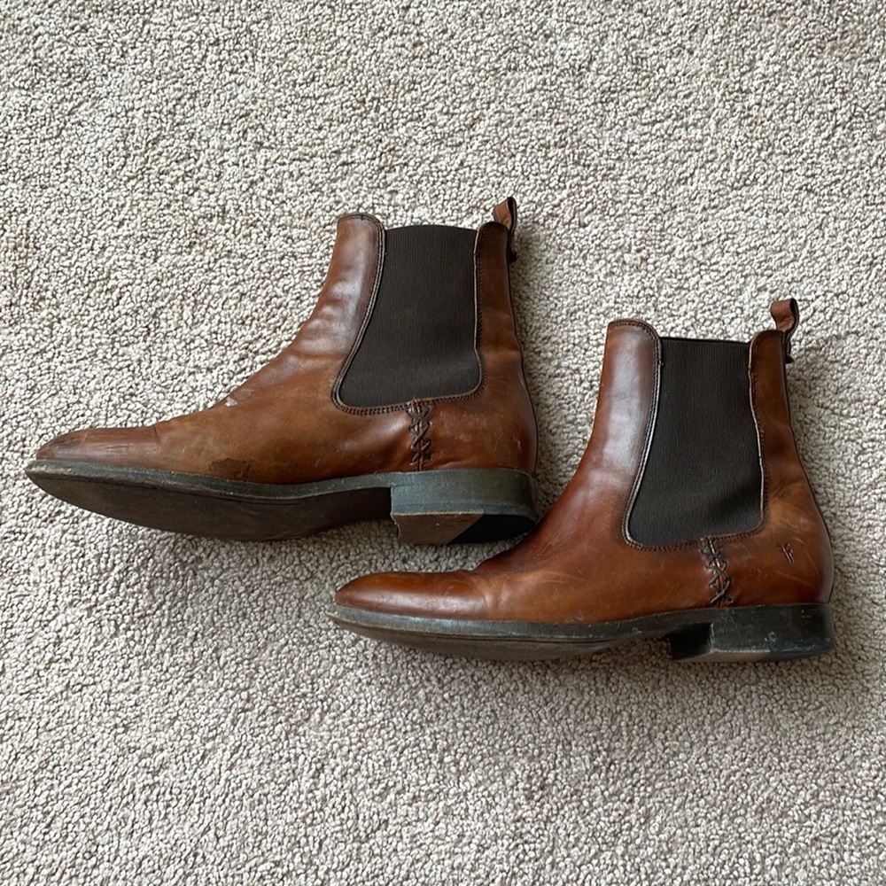 Frye Melissa Chelsea Boots Redwood Size 9